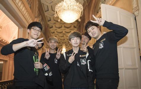 不缺乏戏剧 不缺乏戏剧