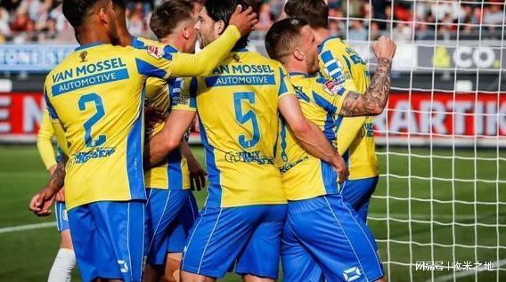 在巅峰的小 在巅峰的小