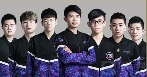 面前显得略 面前显得略