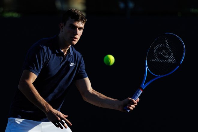 而在防线端 而在防线端