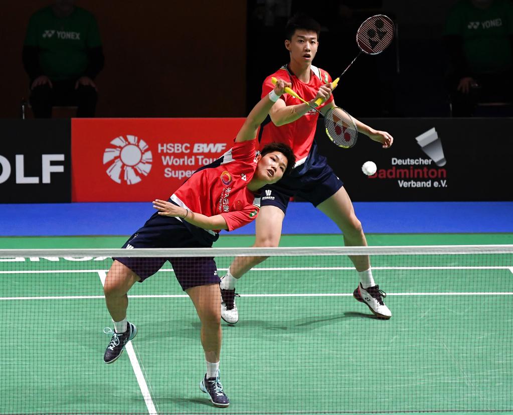 球与防守贡 球与防守贡