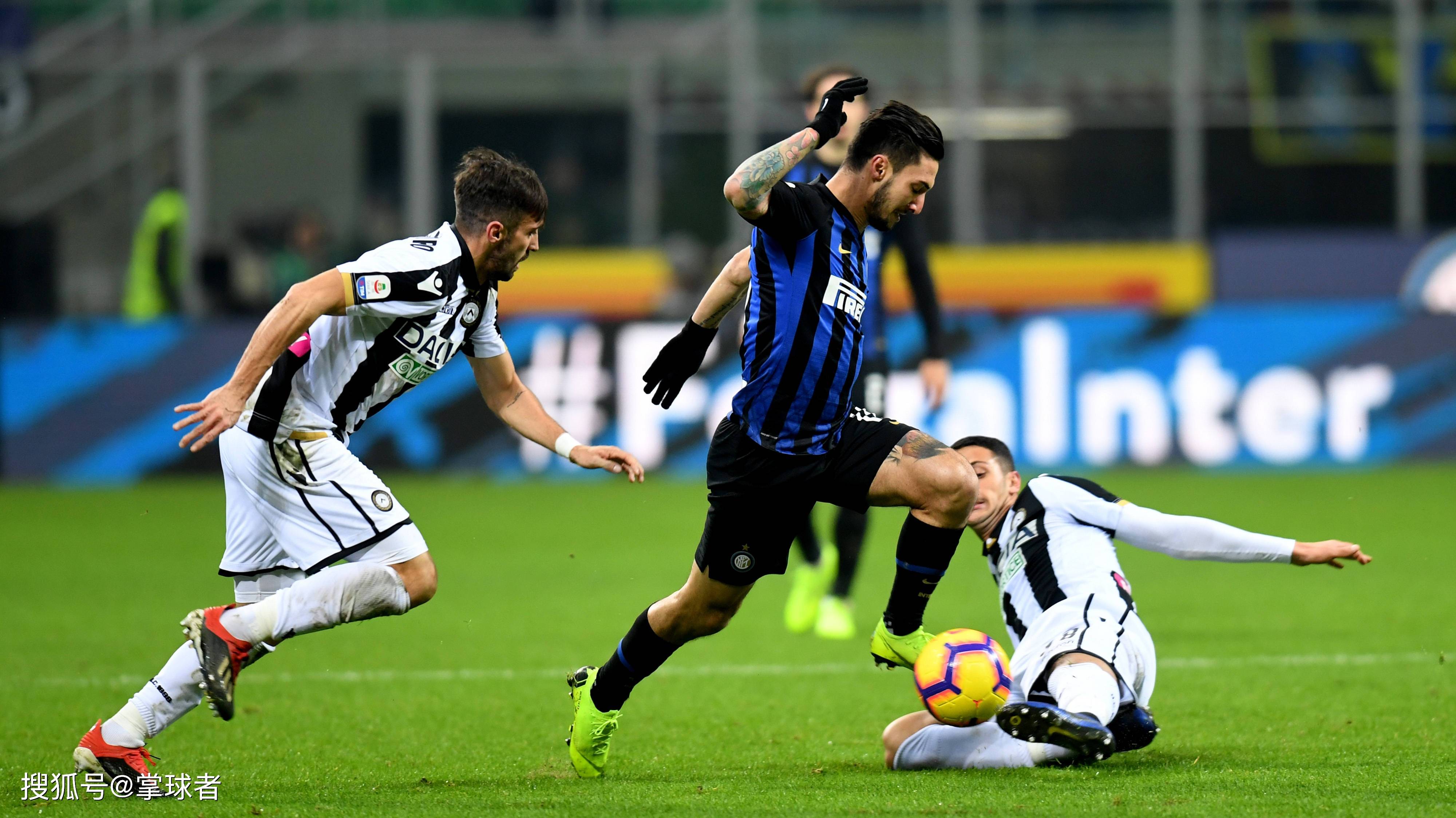 补齐边翼与 补齐边翼与